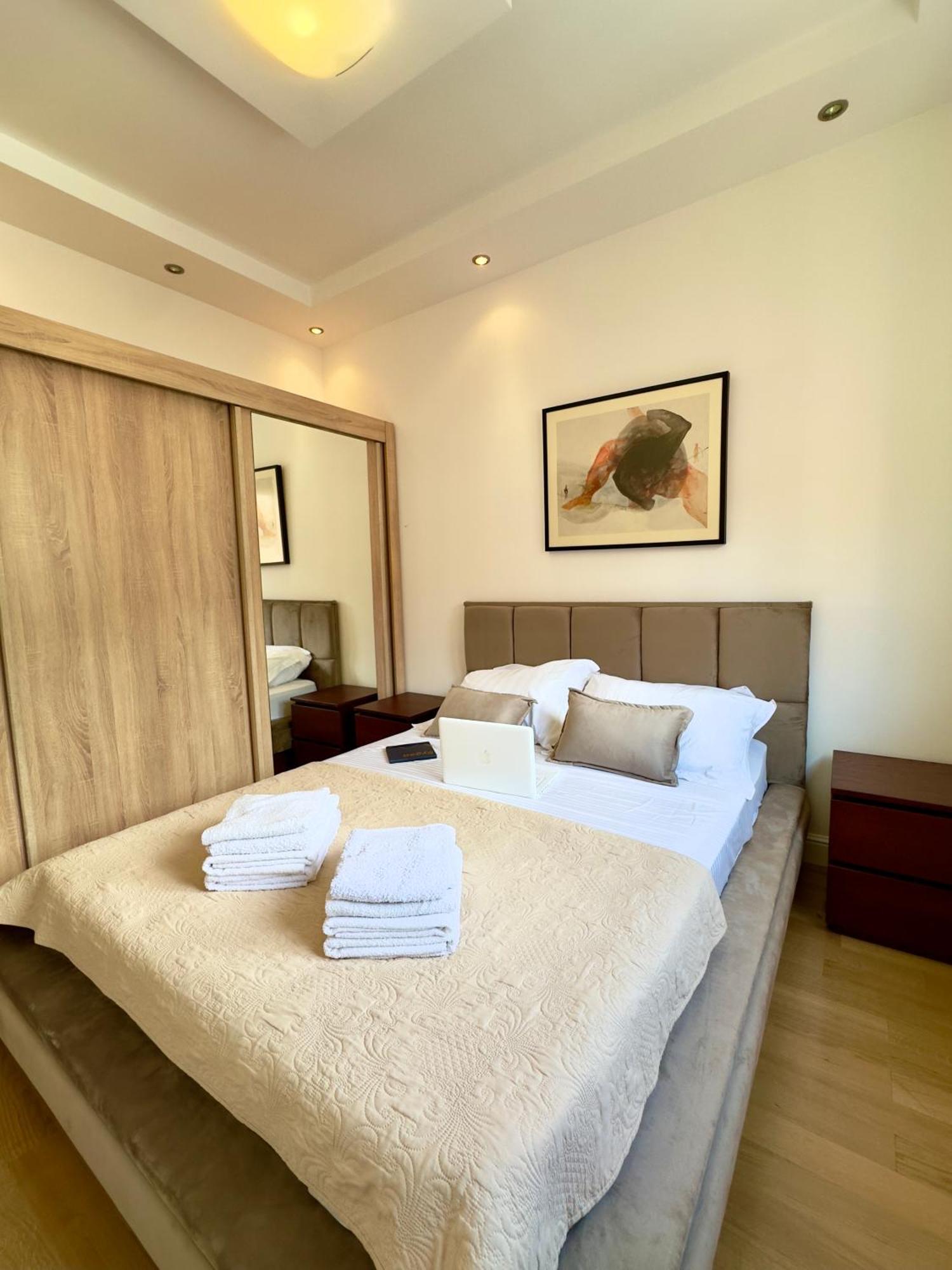 Lux Superior Apartment 120M2 In Heart Of Budva Kültér fotó