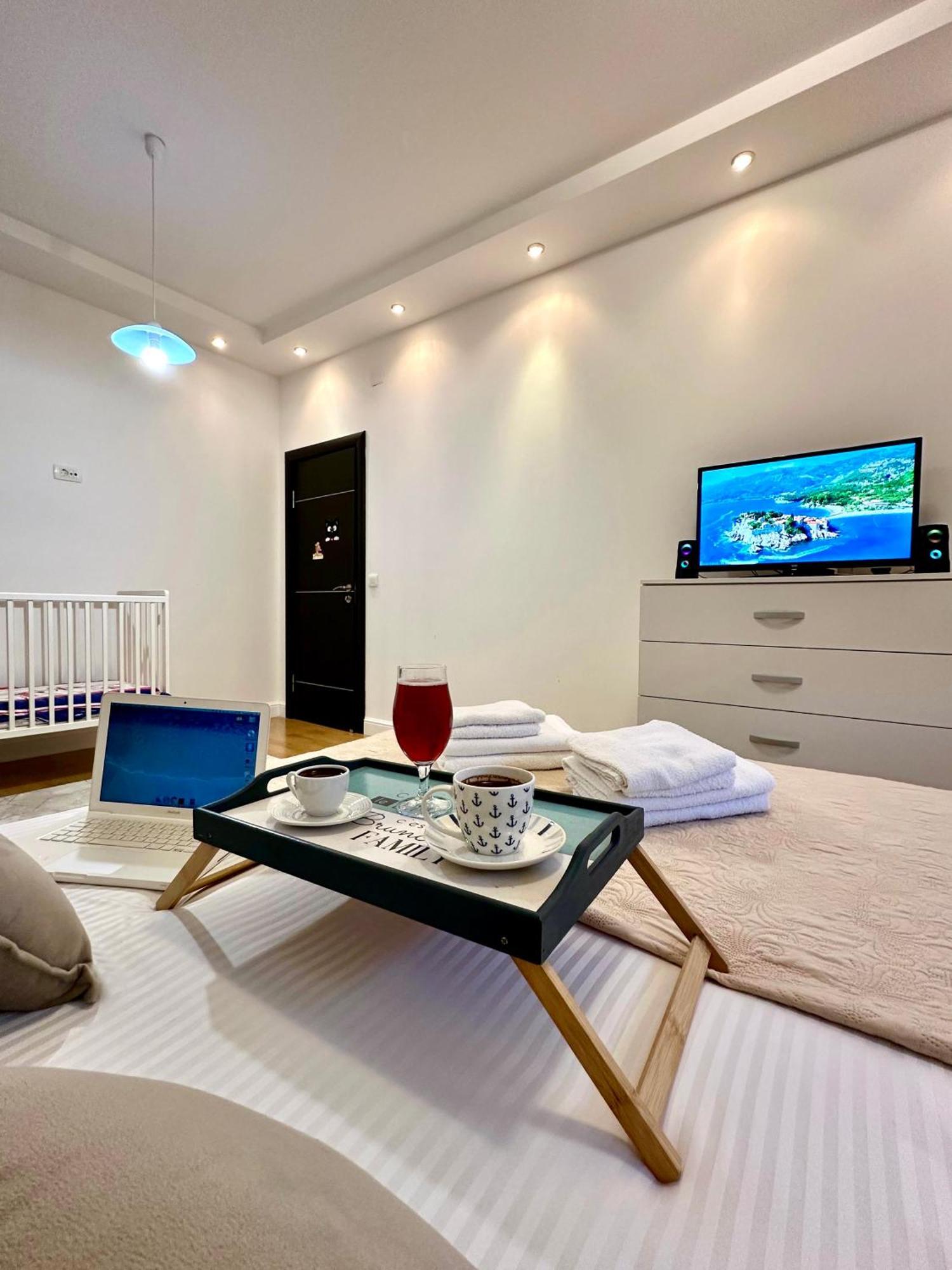 Lux Superior Apartment 120M2 In Heart Of Budva Kültér fotó