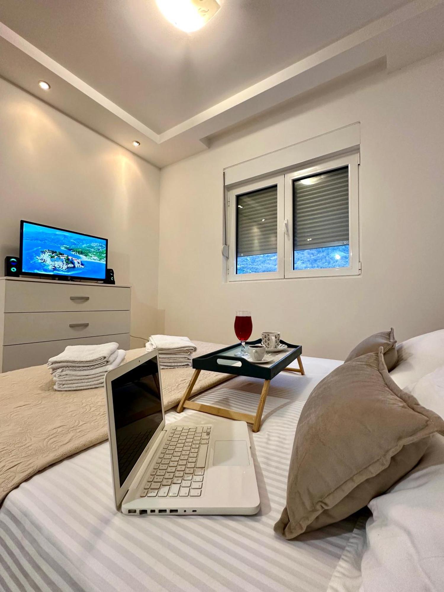 Lux Superior Apartment 120M2 In Heart Of Budva Kültér fotó